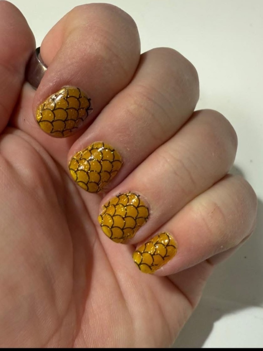 *Retired* Color Street: Banana Bonanza (Accent Pack) | Yellow Sheer Jelly Neon - Picture 6 of 12